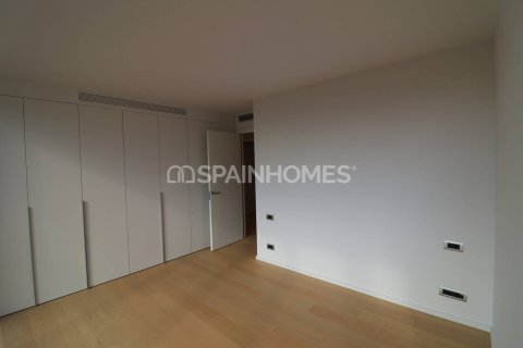 Продажа квартиры Барселона, Испания 4 спальни, 185м2 №138984 - фото 10