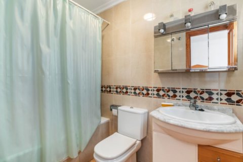 Lägenhet till salu i Torrevieja, Alicante, Spanien 3 sovrum, Nr. 146636 - foto 12