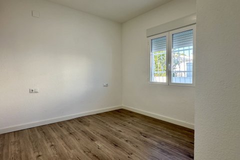 Bungalow till salu i Alicante, Spanien 2 sovrum, 58 kvm. Nr. 146633 - foto 13