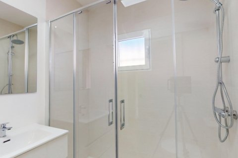 Bungalow till salu i Alicante, Spanien 2 sovrum, 58 kvm. Nr. 146633 - foto 28