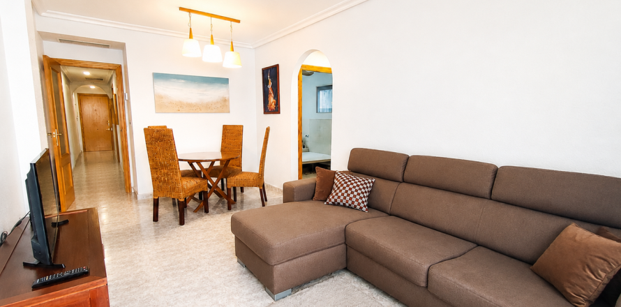 Huoneisto Guardamar del Segura, Alicante, Espanja 2 makuuhuonetta, 75 m2 No. 192318
