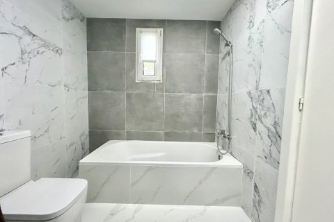 Huvila myytävänä Villamartin, Alicante, Espanja, 3 makuuhuonetta, 160 m2 No. 192317 - kuva 19