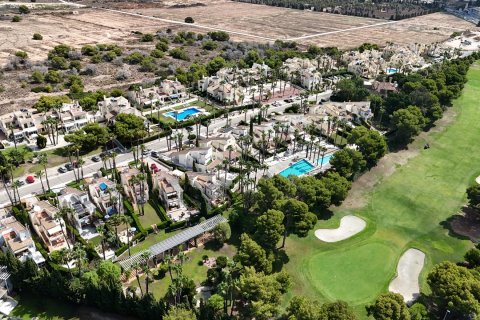 Huvila myytävänä Villamartin, Alicante, Espanja, 3 makuuhuonetta, 160 m2 No. 192317 - kuva 3