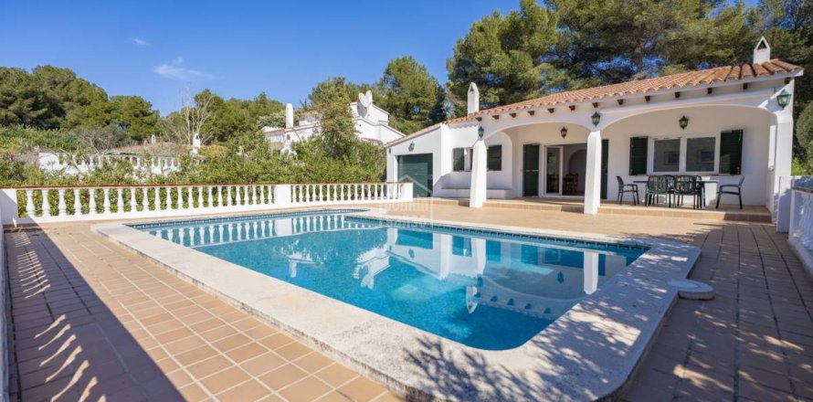 Villa in Es Mercadal, Menorca, Spain 3 bedrooms, 149 sq.m. No. 161033