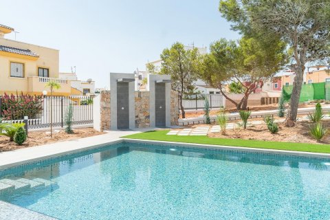 Bungalowi myytävänä Torrevieja, Alicante, Espanja, 3 makuuhuonetta, 83 m2 No. 76771 - kuva 21