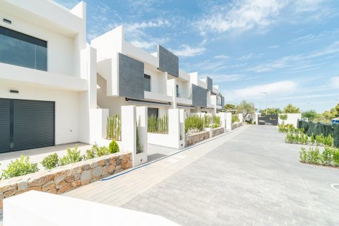 Bungalowi myytävänä Torrevieja, Alicante, Espanja, 3 makuuhuonetta, 83 m2 No. 76771 - kuva 10