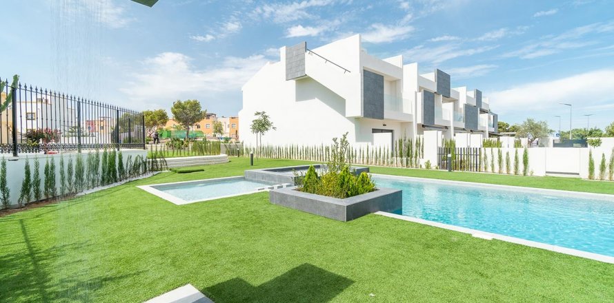 Bungalowi Torrevieja, Alicante, Espanja 3 makuuhuonetta, 83 m2 No. 76771