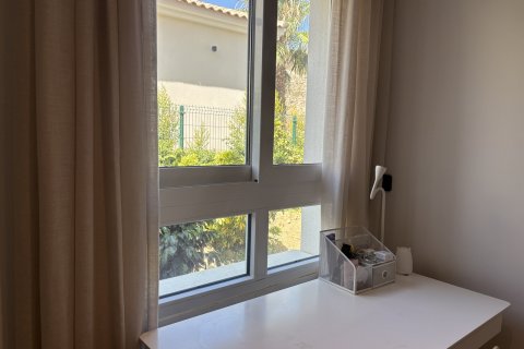 Продажа квартиры в Ломас де ла Хулиана, Аликанте, Испания 3 спальни, 90м2 №192331 - фото 22