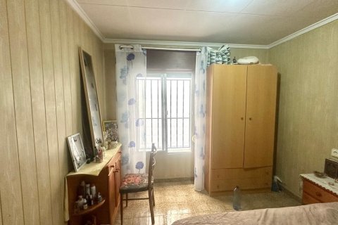 Kaupunkipientalo myytävänä Torrevieja, Alicante, Espanja, 4 makuuhuonetta, 144 m2 No. 192328 - kuva 18