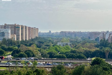 Huoneisto myytävänä Mislata, Valencia, Espanja, 1 makuuhuone, 110 m2 No. 167648 - kuva 27