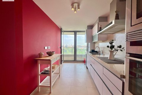 Huoneisto myytävänä Mislata, Valencia, Espanja, 1 makuuhuone, 110 m2 No. 167648 - kuva 8