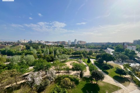 Huoneisto myytävänä Mislata, Valencia, Espanja, 1 makuuhuone, 110 m2 No. 167648 - kuva 28