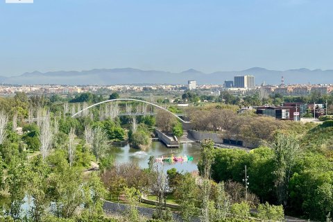 Huoneisto Mislata, Valencia, Espanja 1 makuuhuone, 110 m2 No. 167648
