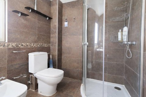 Apartament w Benidorm, Alicante, Hiszpania 3 sypialnie, 200 mkw. nr 167650 – zdjęcie 18