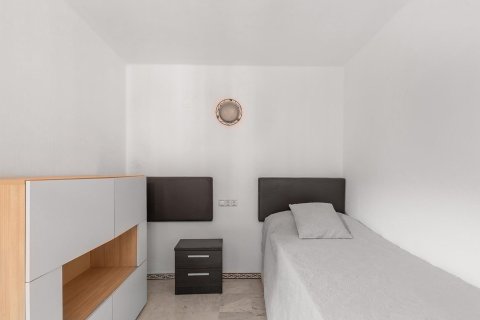 Продажа квартиры в Торревьеха, Аликанте, Испания 2 спальни, 66м2 №167652 - фото 18
