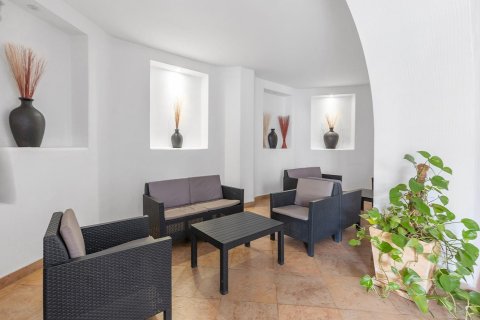 Продажа квартиры в Торревьеха, Аликанте, Испания 2 спальни, 66м2 №167652 - фото 27