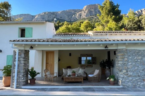 Villa for sale in Sella, Alicante, Spain 3 bedrooms, 354 sq.m. No. 167653 - photo 12