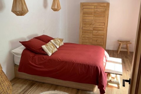 Villa for sale in Sella, Alicante, Spain 3 bedrooms, 354 sq.m. No. 167653 - photo 30