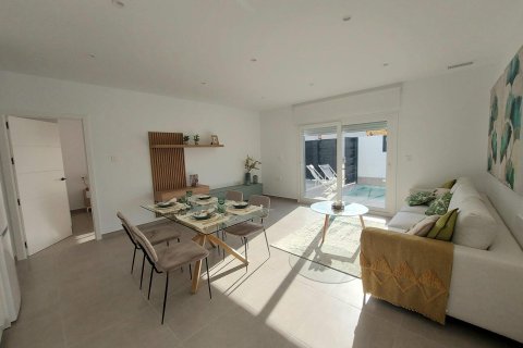 Продажа виллы Торре-Пачеко, Мурсия, Испания 2 спальни, 74м2 №134332 - фото 12
