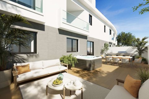 Hus till salu i Fuengirola, Malaga, Spanien 1 sovrum, 89.42 kvm. Nr. 177718 - foto 3