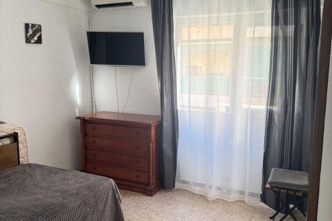 Продажа квартиры в Аликанте, Испания 2 спальни, 80м2 №182915 - фото 13