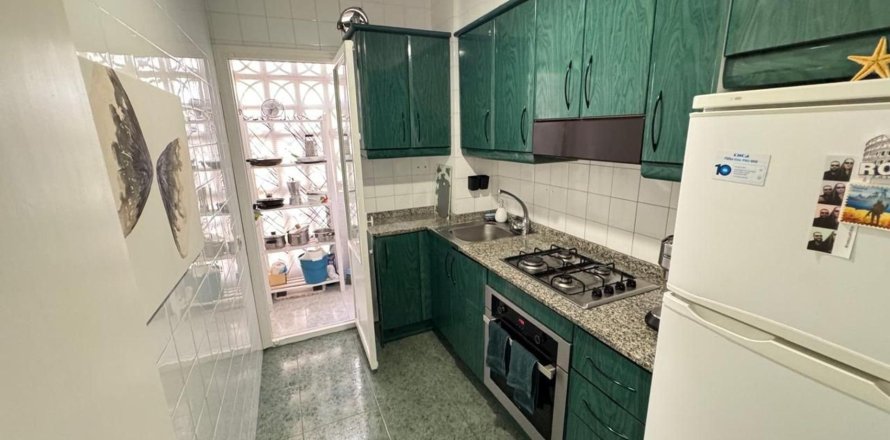 Квартира в Аликанте, Испания 2 спальни, 80м2 №182915