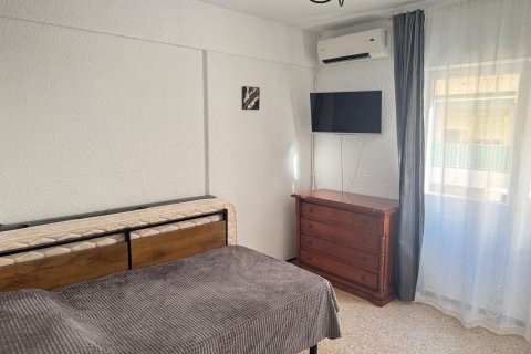 Продажа квартиры в Аликанте, Испания 2 спальни, 80м2 №182915 - фото 11