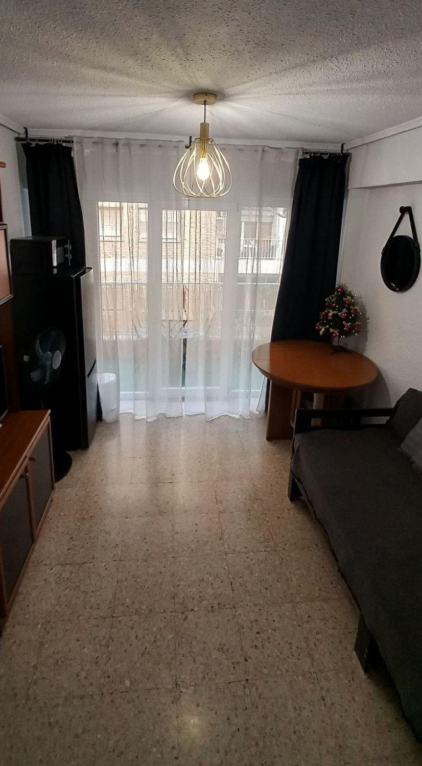 Dzīvoklis Alicante, Spānijā 2 istabas, 80 m2 Nr. 182915