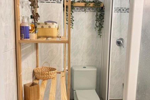 Продажа квартиры в Аликанте, Испания 2 спальни, 80м2 №182915 - фото 18
