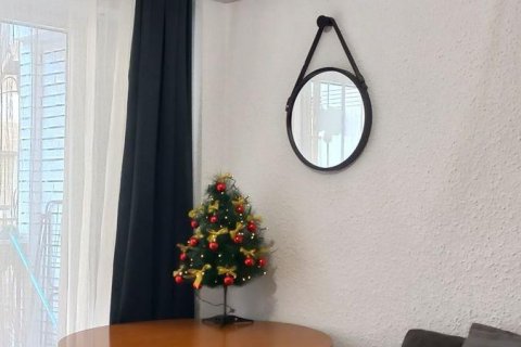 Продажа квартиры в Аликанте, Испания 2 спальни, 80м2 №182915 - фото 8