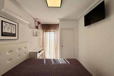 Penthouse for sale in Nueva Torrevieja, Alicante, Spain 1 bedroom, 68 sq.m. No. 182913 - photo 26