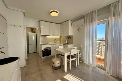 Penthouse for sale in Nueva Torrevieja, Alicante, Spain 1 bedroom, 68 sq.m. No. 182913 - photo 6