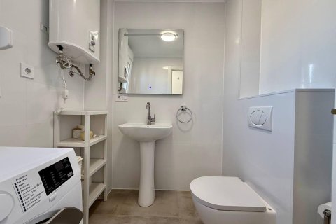 Penthouse for sale in Nueva Torrevieja, Alicante, Spain 1 bedroom, 68 sq.m. No. 182913 - photo 22