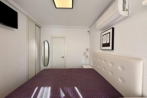 Penthouse for sale in Nueva Torrevieja, Alicante, Spain 1 bedroom, 68 sq.m. No. 182913 - photo 28