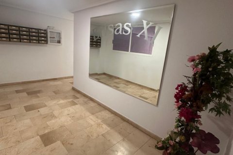 Penthouse for sale in Torrevieja, Alicante, Spain 1 bedroom, No. 182914 - photo 13
