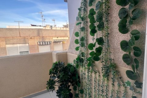 Penthouse for sale in Torrevieja, Alicante, Spain 1 bedroom, No. 182914 - photo 3