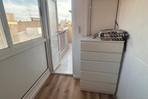 Penthouse for sale in Torrevieja, Alicante, Spain 1 bedroom, No. 182914 - photo 10