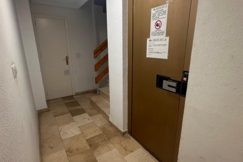Penthouse for sale in Torrevieja, Alicante, Spain 1 bedroom, No. 182914 - photo 14