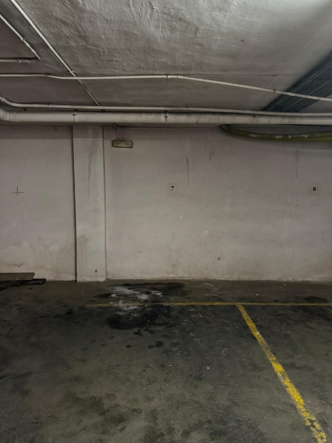 Parking à Torrevieja, Alicante, Espagne 33 m2 No. 182912
