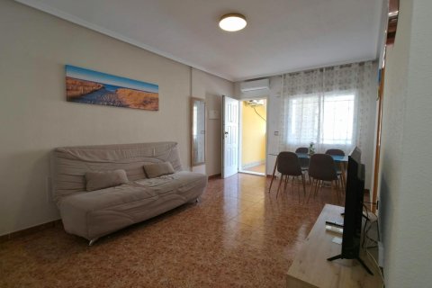 Bungalow for sale in Torrevieja, Alicante, Spain 2 bedrooms, 62 sq.m. No. 182910 - photo 21