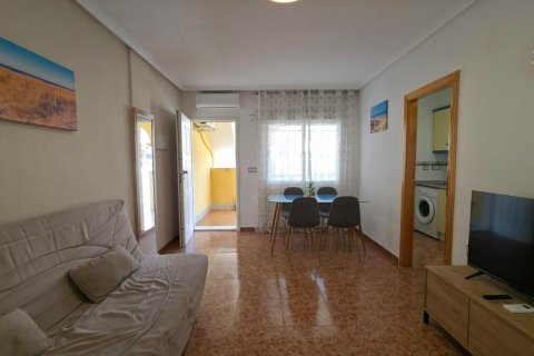 Bungalow for sale in Torrevieja, Alicante, Spain 2 bedrooms, 62 sq.m. No. 182910 - photo 13
