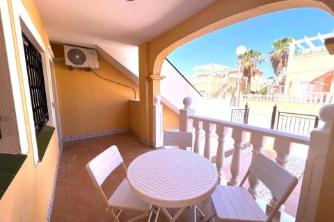 Bungalow in Torrevieja, Alicante, Spain 2 bedrooms, 62 sq.m. No. 182910