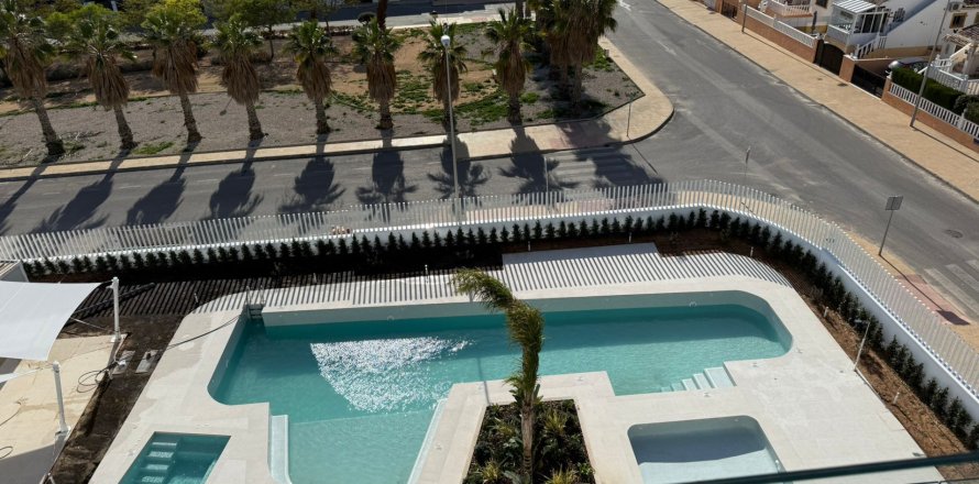 Dzīvoklis Cabo Roig, Alicante, Spānijā 2 istabas, 77 m2 Nr. 163395