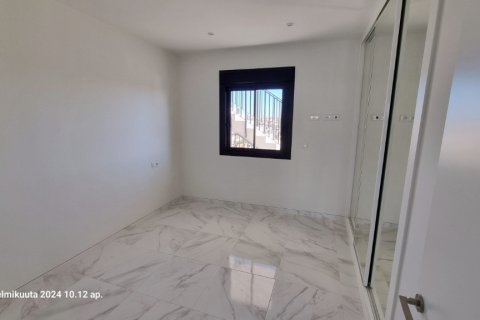 Huoneisto myytävänä Villamartin, Alicante, Espanja, 2 makuuhuonetta, 82 m2 No. 146099 - kuva 9