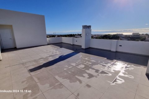 Huoneisto myytävänä Villamartin, Alicante, Espanja, 2 makuuhuonetta, 82 m2 No. 146099 - kuva 3