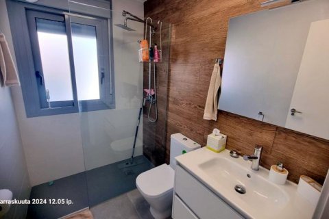 Villa à vendre à Los Balcones, Alicante, Espagne, 3 chambres, 198 m2 No. 146097 - photo 9