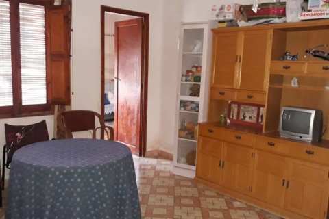 Finca till salu Daya Nueva, Alicante, Spanien 3 sovrum, 239 kvm. Nr. 139280 - foto 13