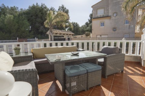 Villa à vendre Alicante, Espagne, 4 chambres,  No. 139284 - photo 7