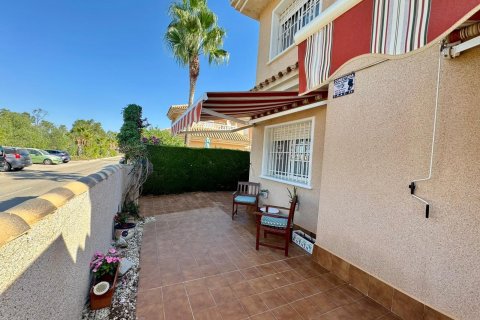 Villa en venta Torrevieja, Alicante, España 3 dormitorios, 97 m2 No. 138500 - foto 14