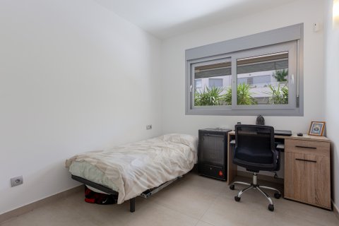 Apartamento en venta Torrevieja, Alicante, España 2 dormitorios, 70 m2 No. 138501 - foto 13